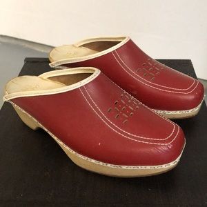 Vintage Olaf Daughter Leather Wooden Clogs Red